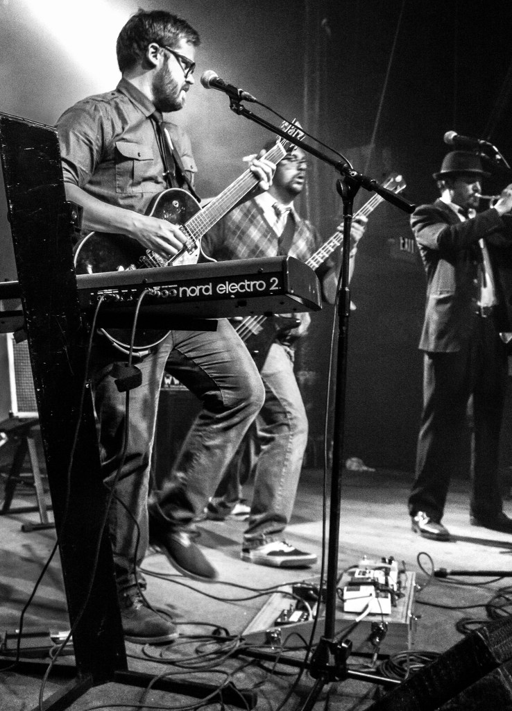 1617325_10101397514202323_318509296_o